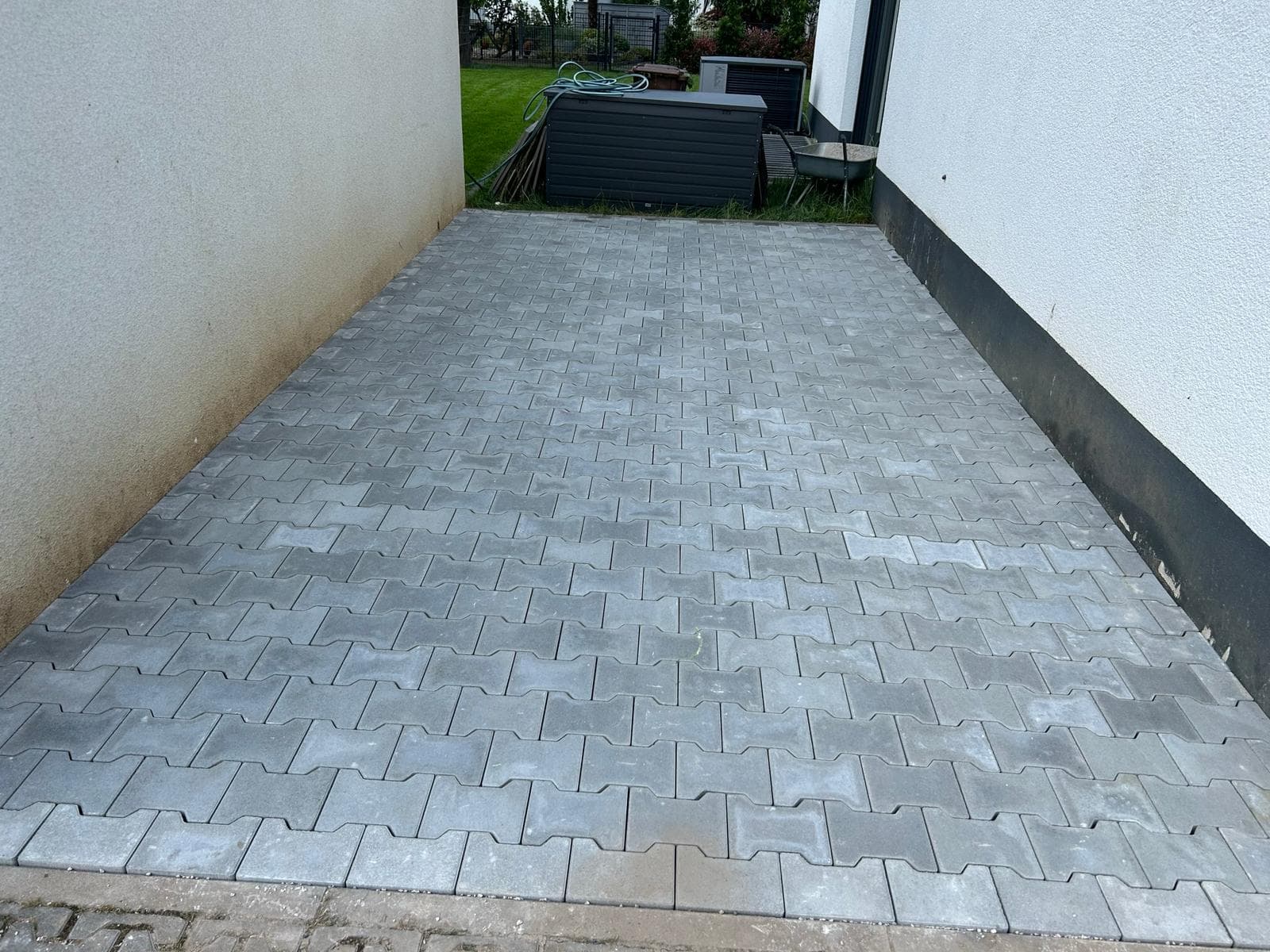 Verbundpflaster Hofeinfahrt – Wiesbaden